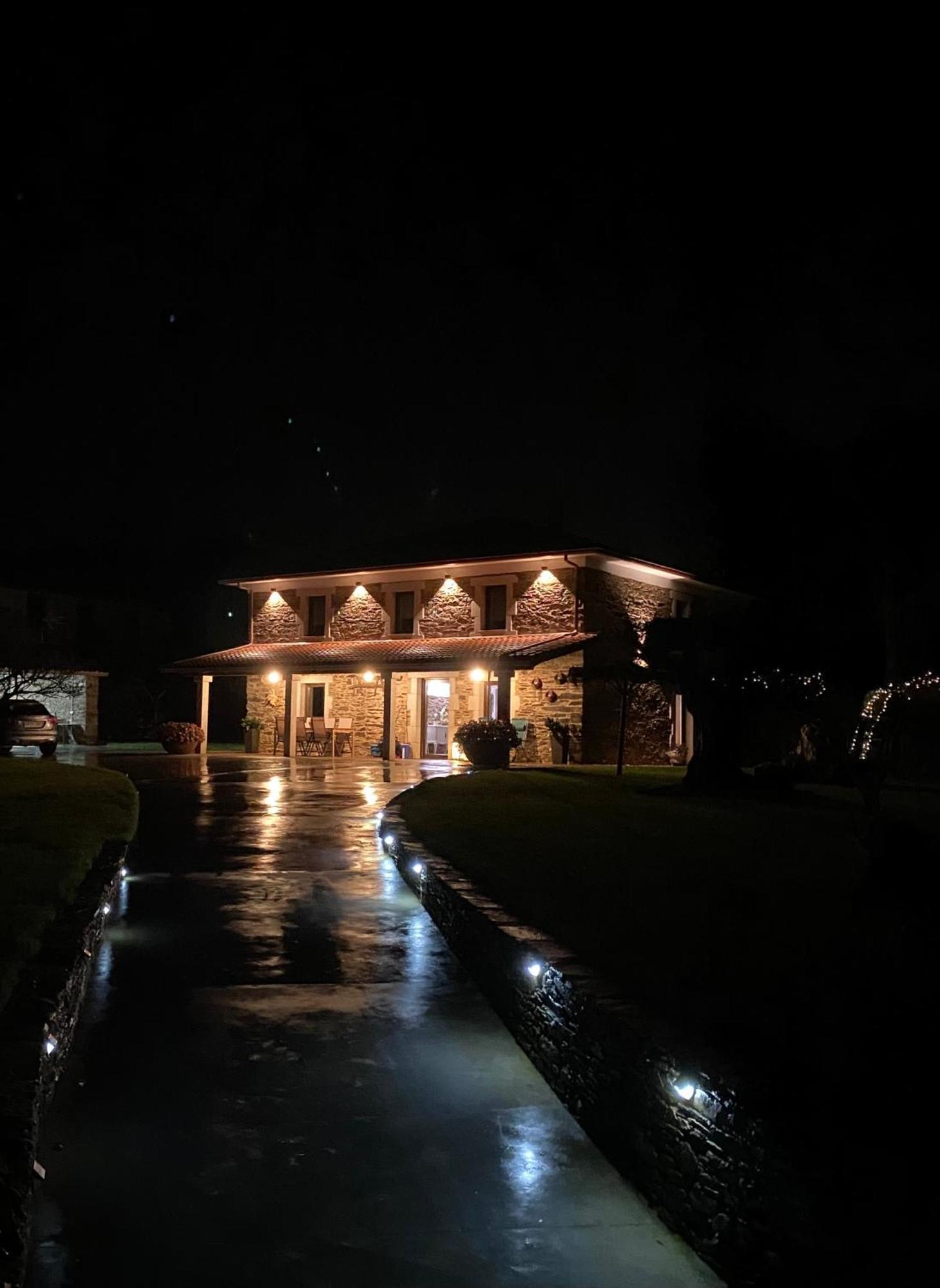 Вілла Casa Fontes Rosas Touro Екстер'єр фото